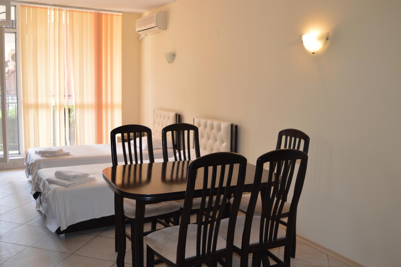 Aparthotel Bratanov Sunset Beach 4 Slantschew brjag Exterior foto