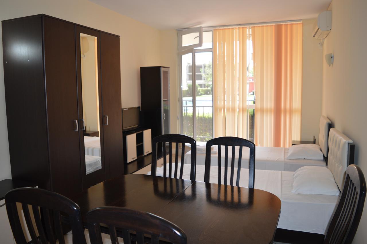 Aparthotel Bratanov Sunset Beach 4 Slantschew brjag Exterior foto