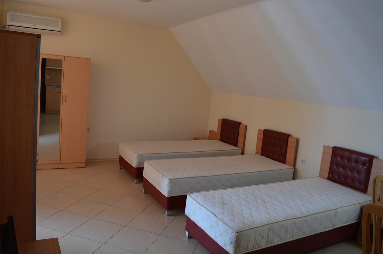 Aparthotel Bratanov Sunset Beach 4 Slantschew brjag Exterior foto
