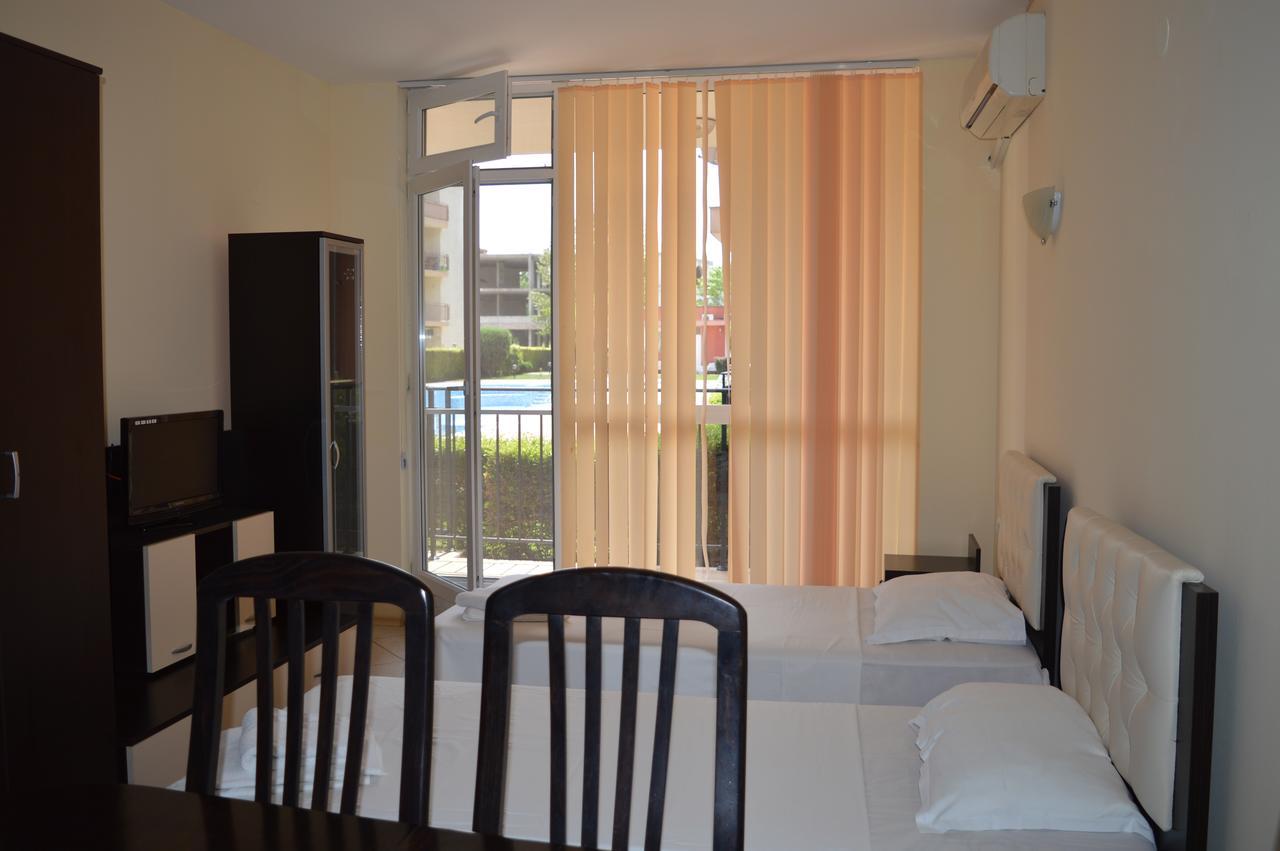 Aparthotel Bratanov Sunset Beach 4 Slantschew brjag Exterior foto