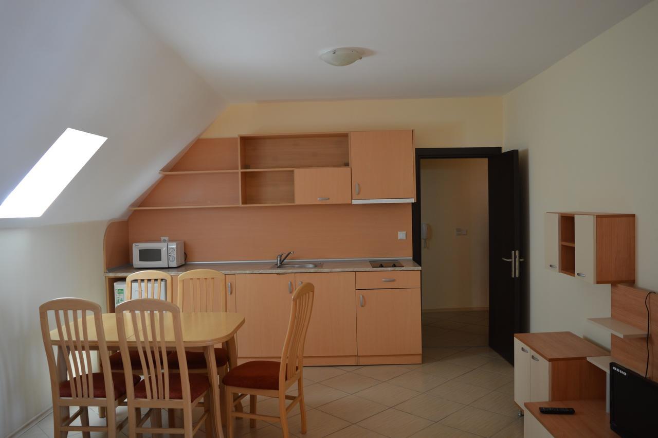 Aparthotel Bratanov Sunset Beach 4 Slantschew brjag Exterior foto