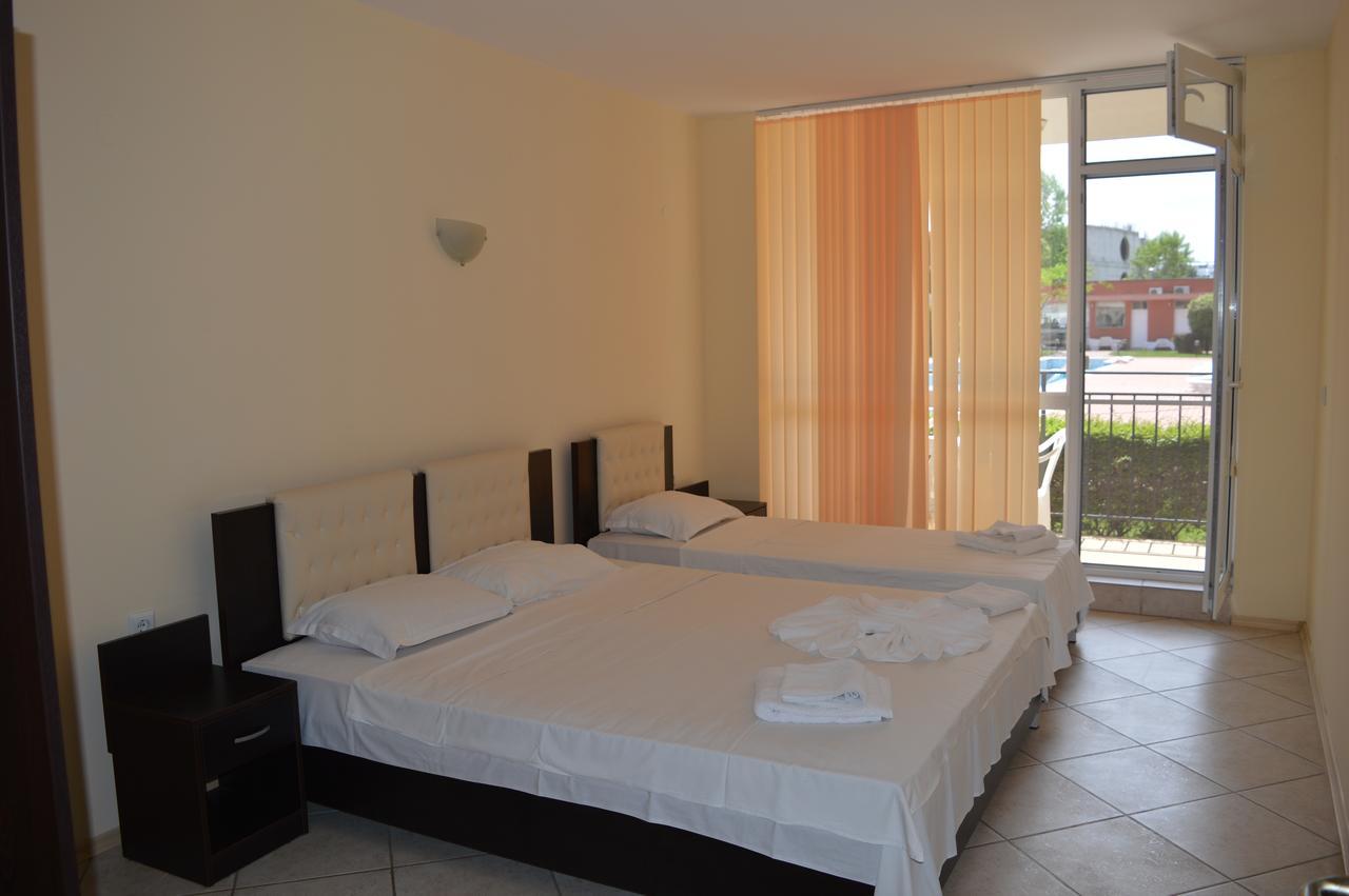 Aparthotel Bratanov Sunset Beach 4 Slantschew brjag Exterior foto