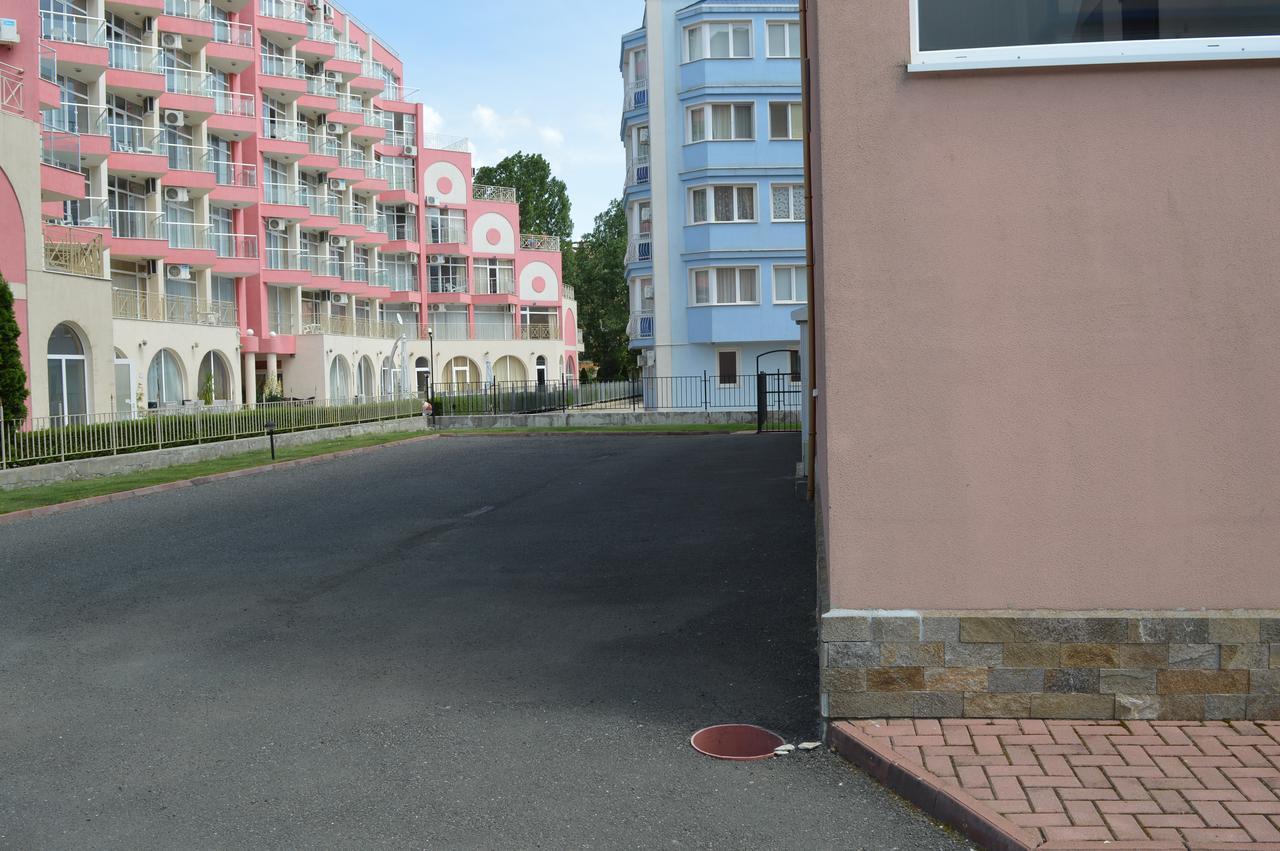 Aparthotel Bratanov Sunset Beach 4 Slantschew brjag Exterior foto