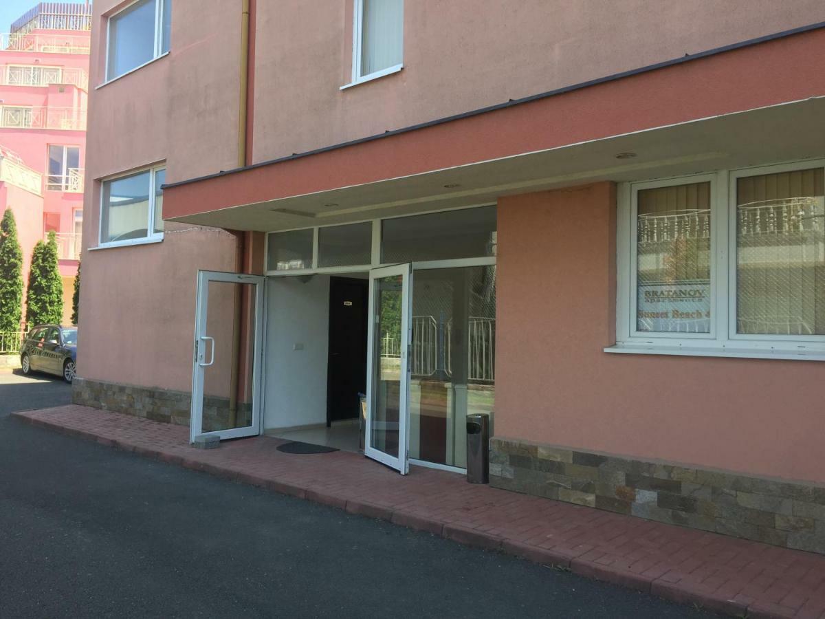 Aparthotel Bratanov Sunset Beach 4 Slantschew brjag Exterior foto